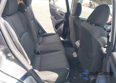 2017 Subaru Impreza 2.0I Premium из США, поврежденный, VIN 4S3GTAB66H3709698